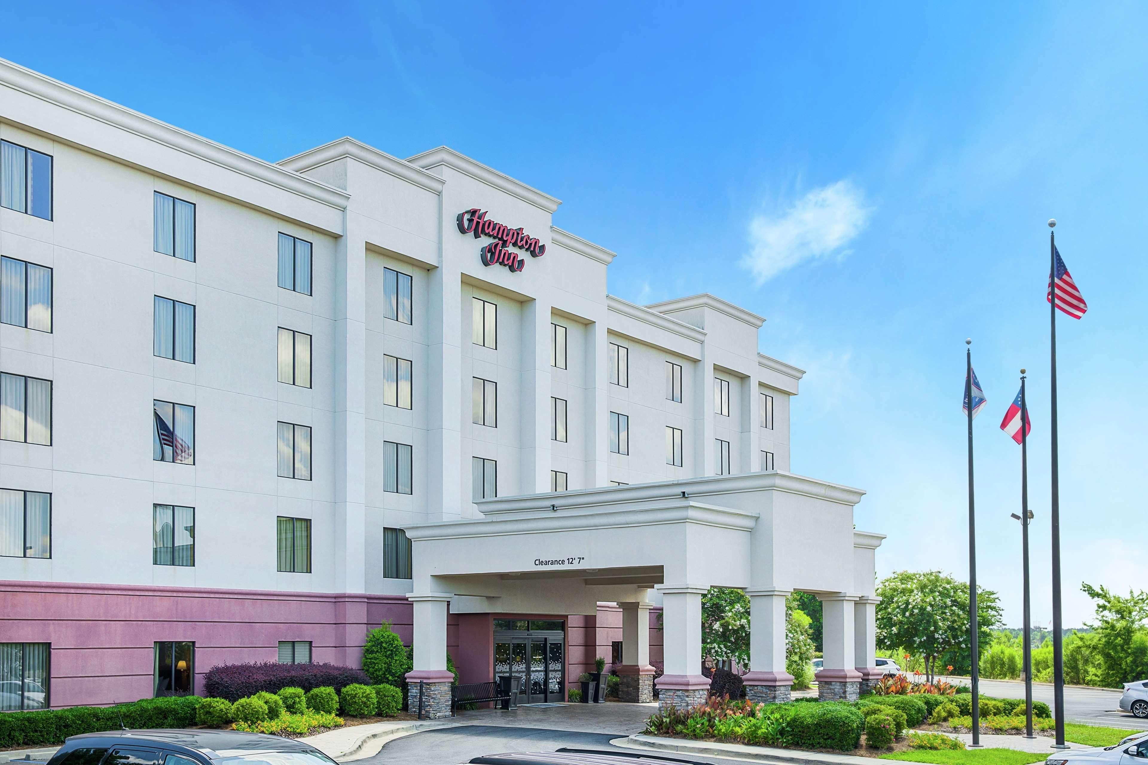 Hampton Inn Columbus-North Екстериор снимка