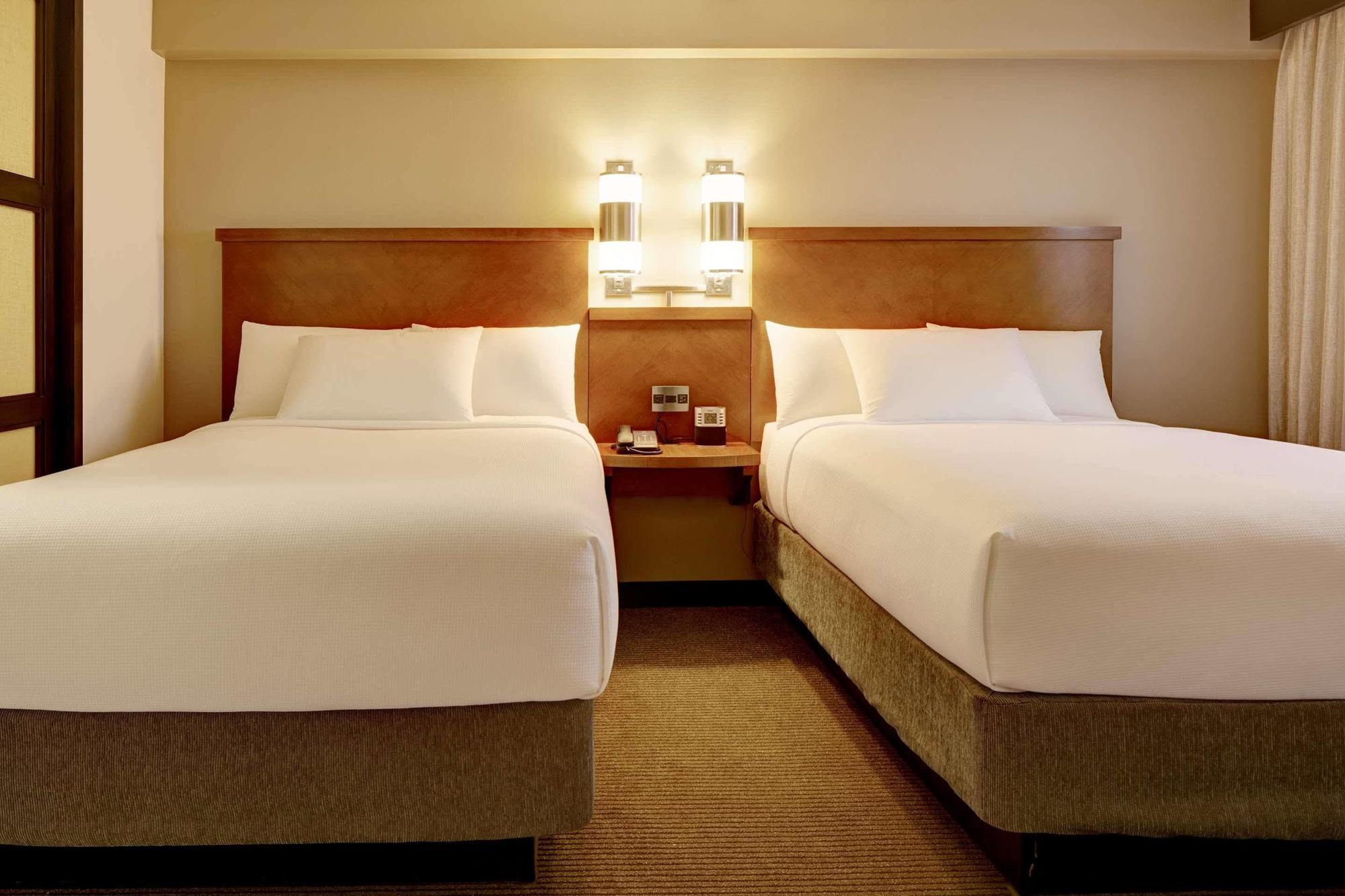 Hampton Inn Columbus-North Екстериор снимка